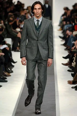 Look 3